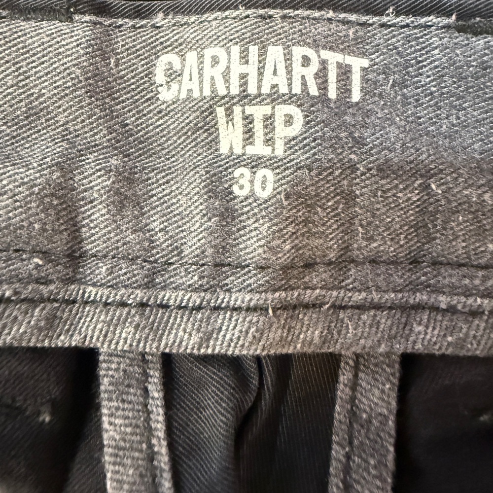 Carhartt WIP Men's Charcoal Flat Front Shorts - Picture 7 of 7